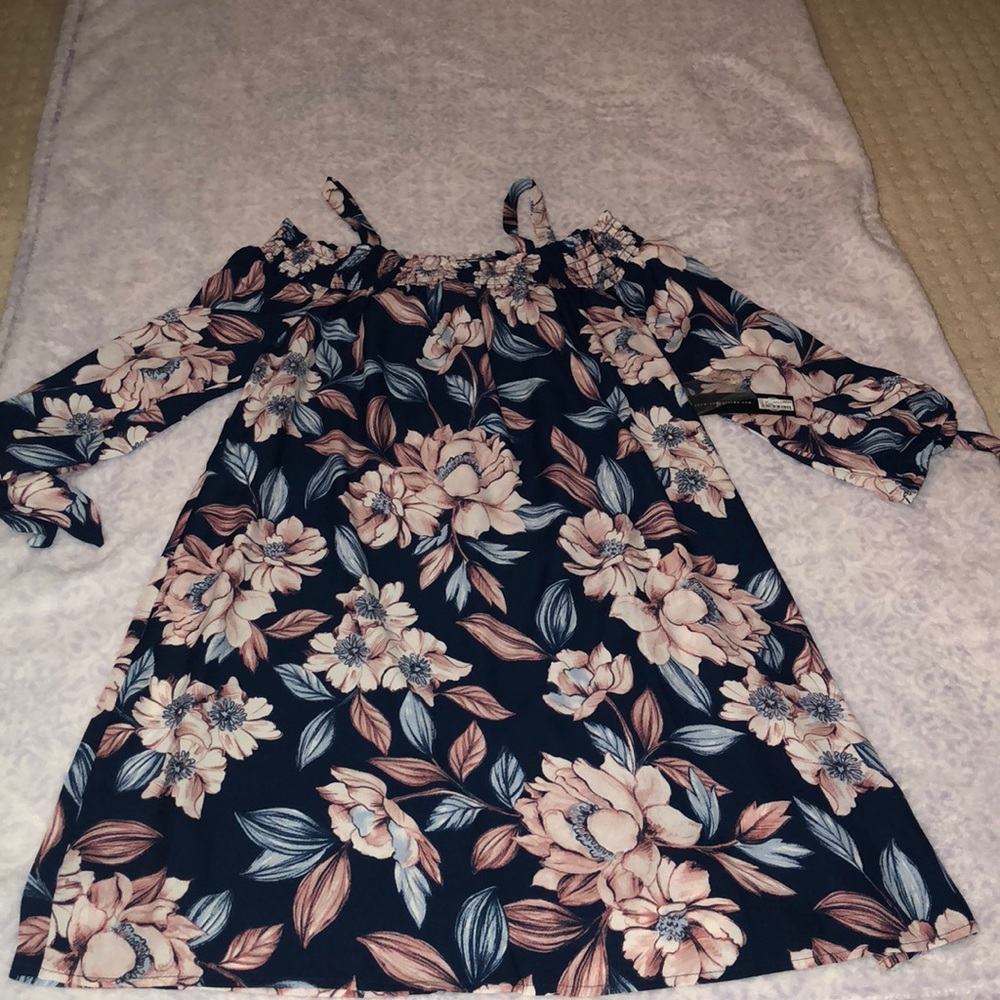 Off the shoulder flower dress